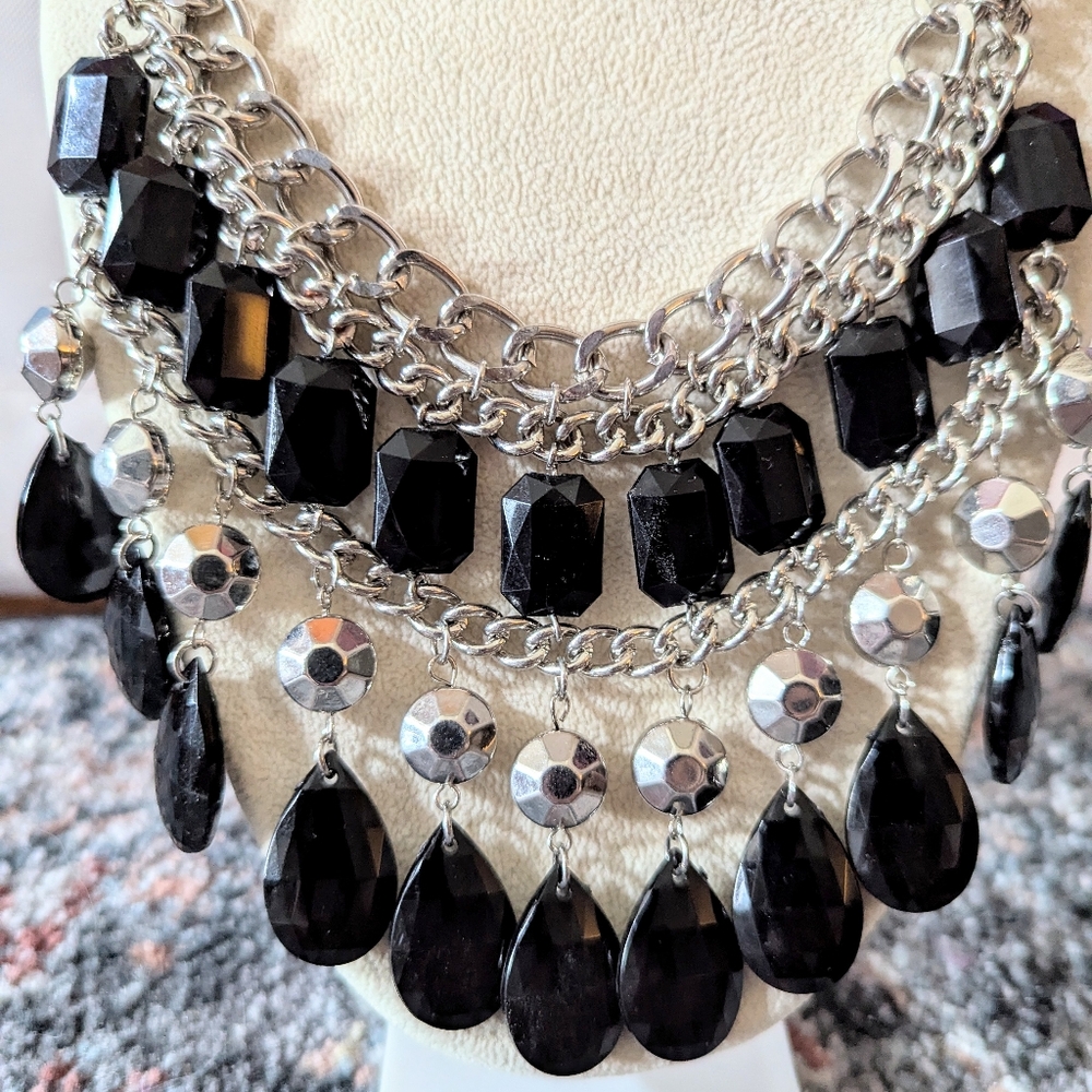 Vintage Black Silver Tone Chacha Bib Statement Necklace Whimsigoth Dark Acadamia - Picture 5 of 7